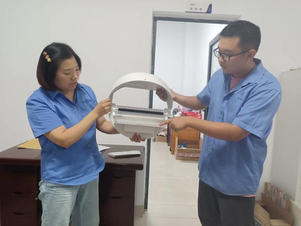 图片3.jpg 图片3.jpg